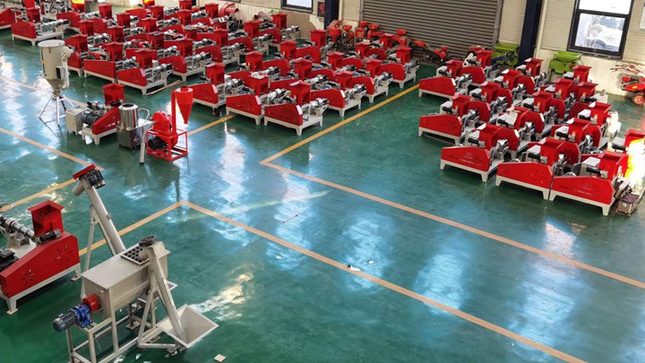 <h3>Fish Feed Pellet Making Machine for Fish Farming</h3>
